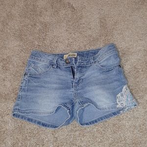 Short jeans